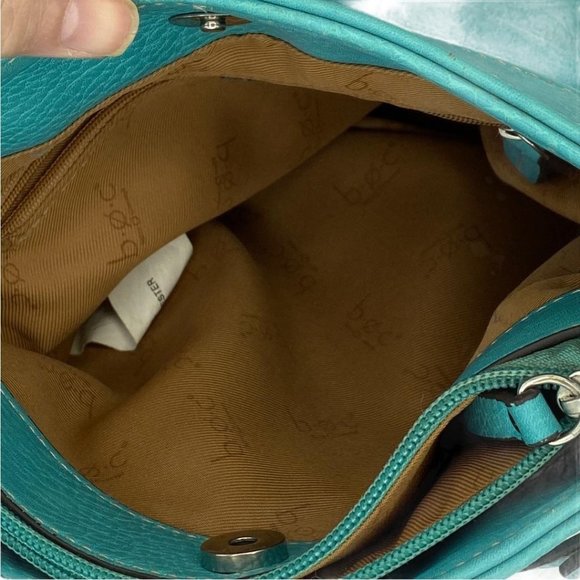 B O C Born Concepts Crossbody - Picture 14 of 16